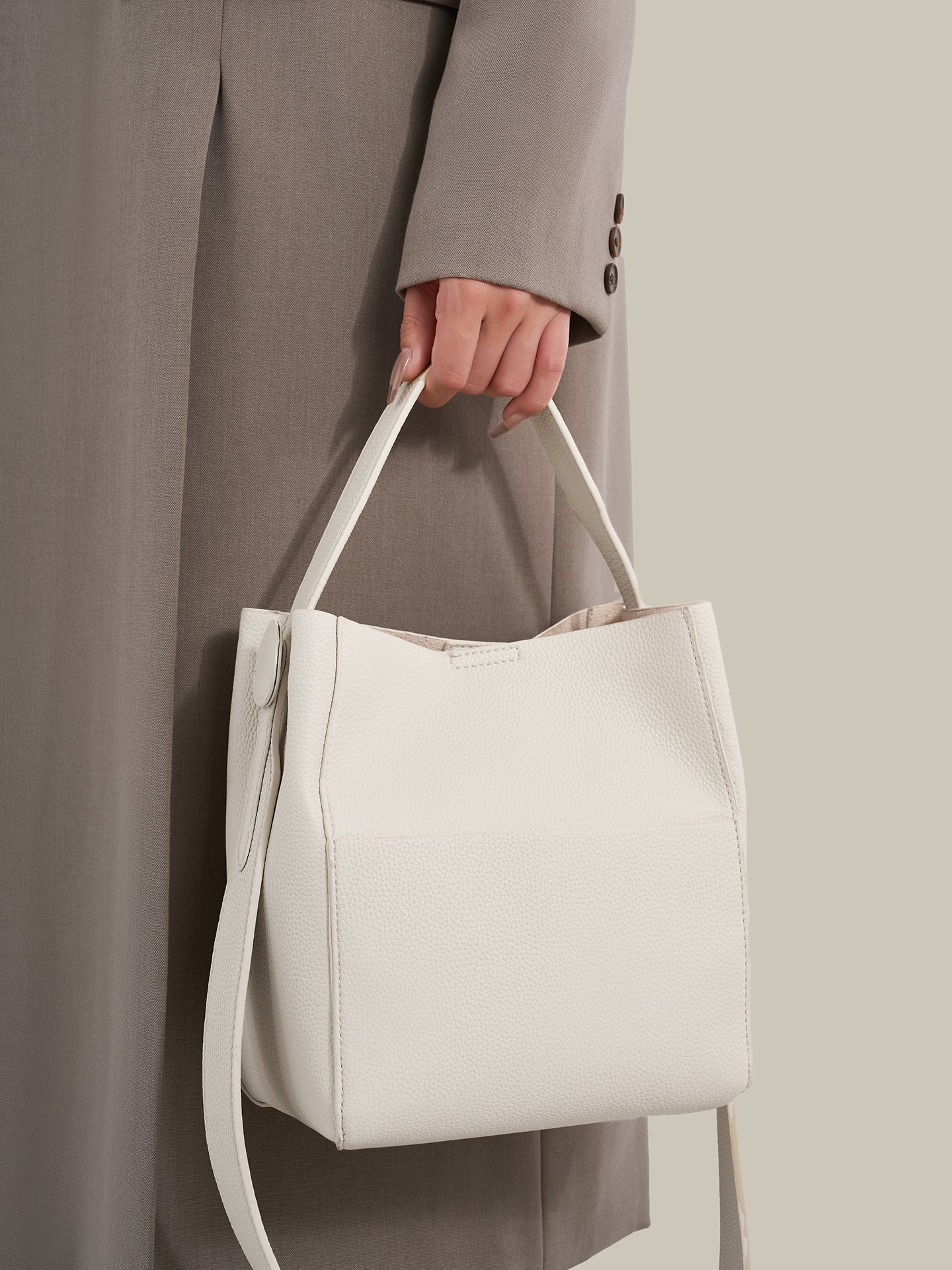 Bolsa Bucket Texturizada Macia - imagem 18