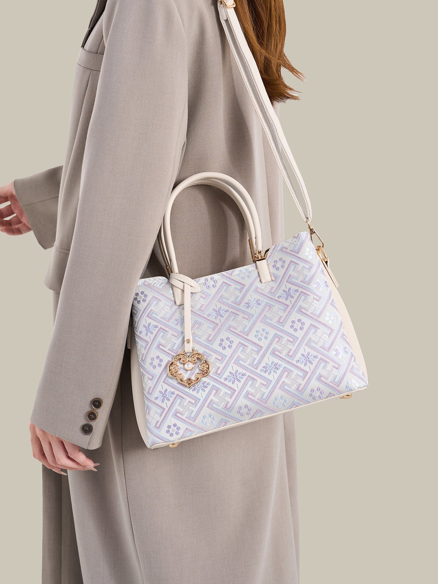 Bolsa Mini Tote Brocado Clássica - vista interna