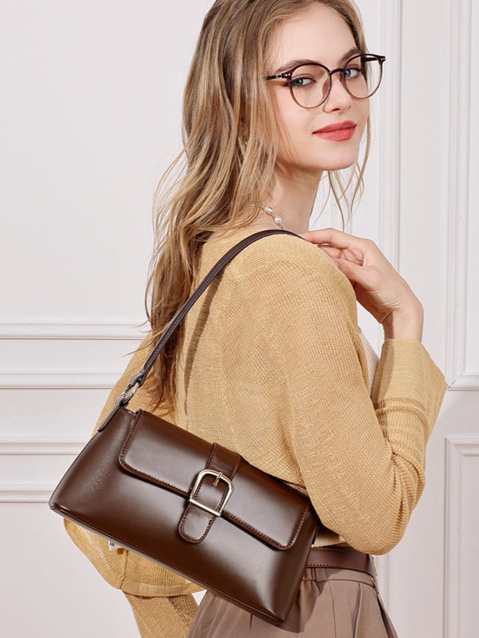Bolsa Baguette Retrô em Couro - imagem 32