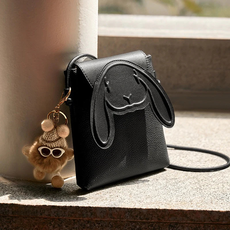 Bolsa Mini Coelho em Couro com Alça Transversal - Cáqui