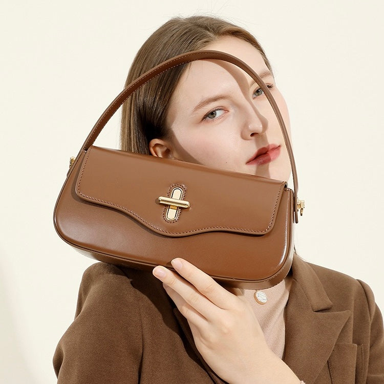 Bolsa Baguette Lara em Couro - imagem 17