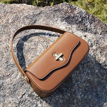 Bolsa Baguette Lara em Couro - imagem 9