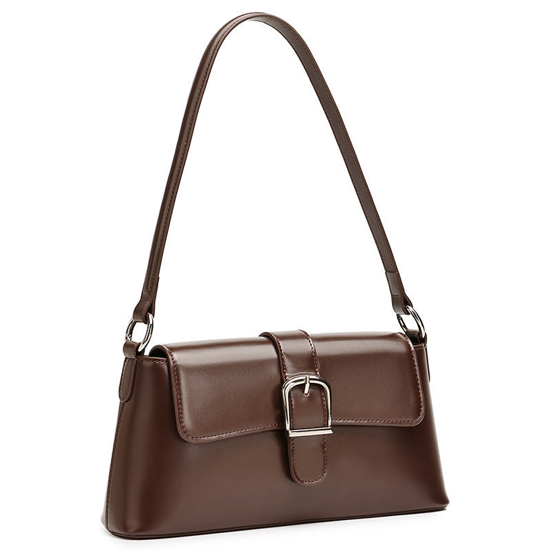 Bolsa Baguette Retrô em Couro - detalhe frontal