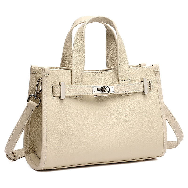 Bolsa Kelly Minimalista em Couro Texturizado - imagem 9