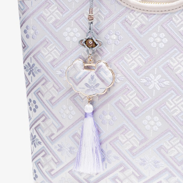 Bolsa Tote Brocado Lavanda com Tassel - imagem 13