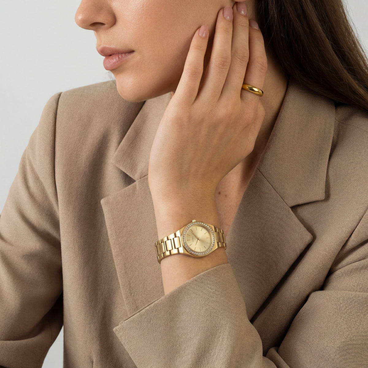 Relógio Isadora Slim Feminino em aço inoxidável, foto de detalhe