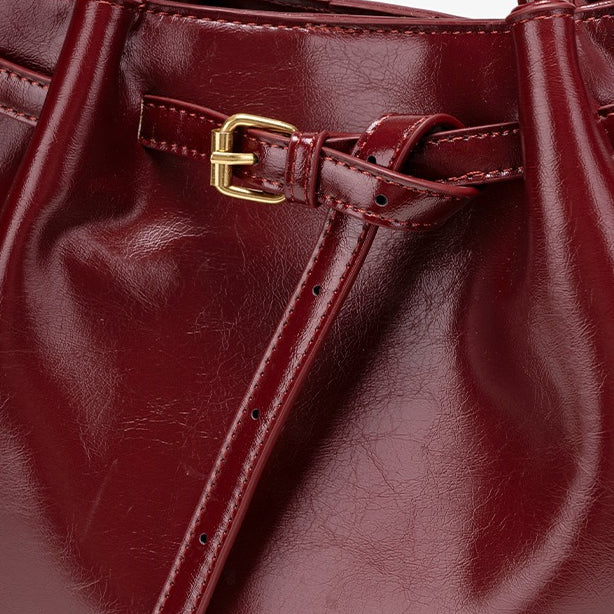 Bolsa Tote Minimalista Verniz - imagem 13