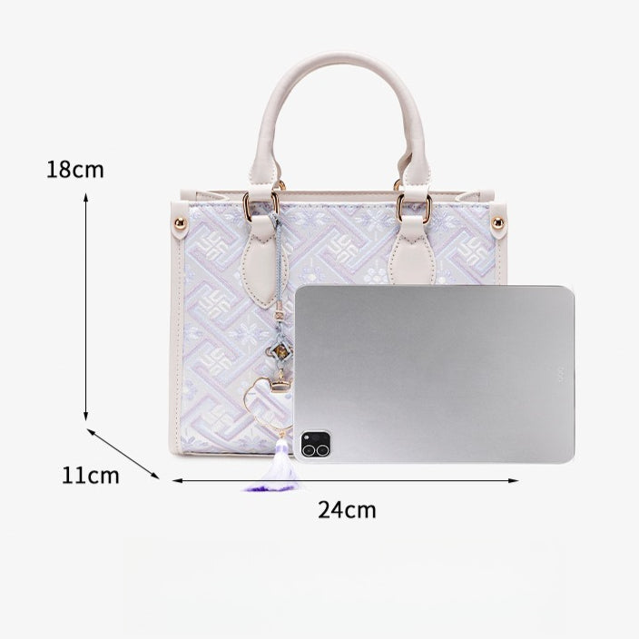 Bolsa Mini Tote Lavanda com Tassel - imagem 17
