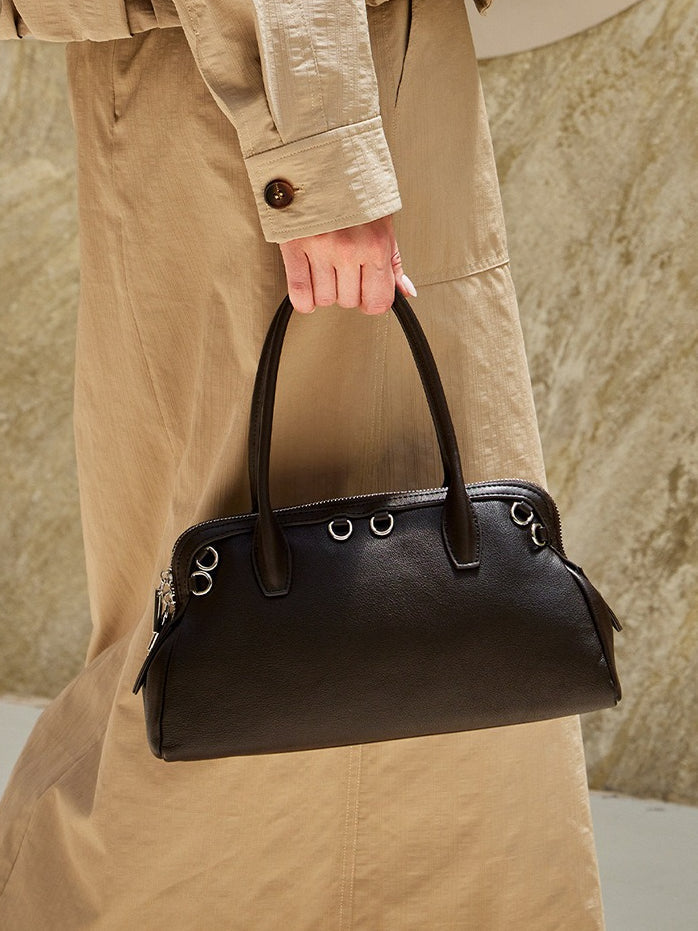 Bolsa Boston Definida em Couro - imagem 19