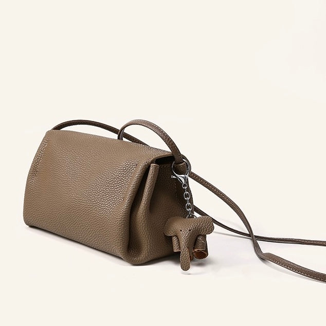 Bolsa Luna Elefante em couro transversal feminina imagem 10