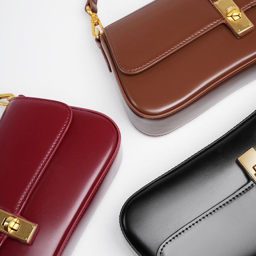 Bolsa Viena Baguete em couro vintage feminina imagem 5