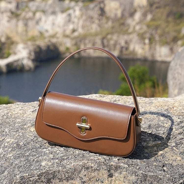 Bolsa Baguette Lara em Couro - imagem 8