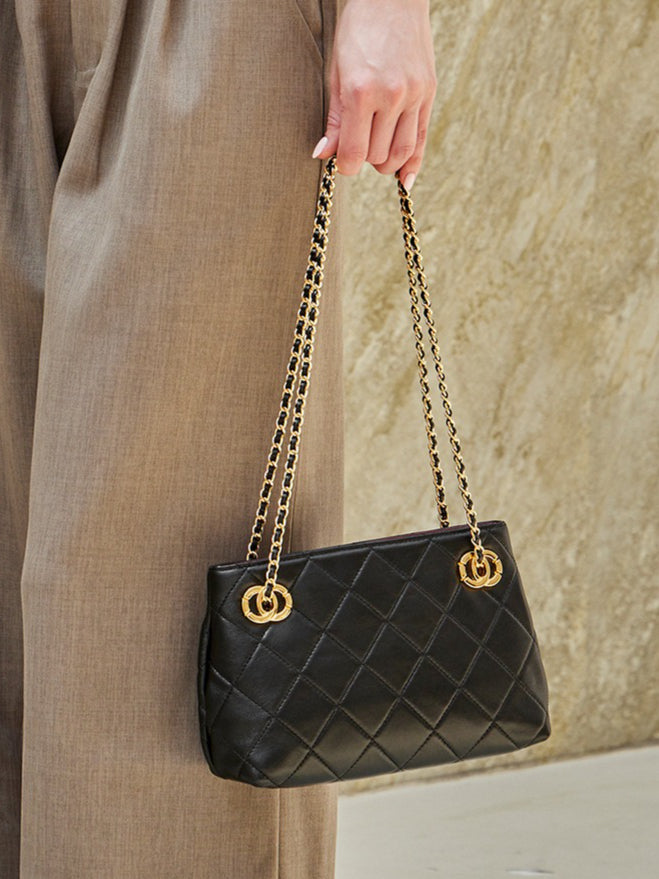 Bolsa Mini Tote Matelassê em Couro - imagem 14